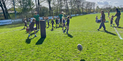 Rugby Experience bij RC ’t Gooi, kinderen spelen